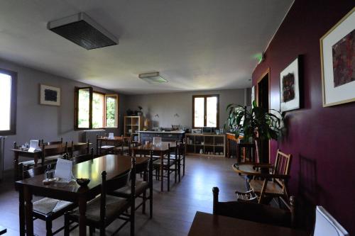 Imagen del bar/restaurante del Hotel Le Cottage. Foto 3