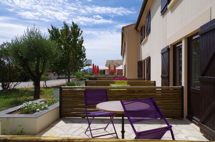 Imagen de los exteriores del Hotel Le Coudon. Foto 6