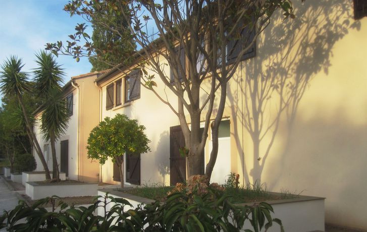 Imagen de los exteriores del Hotel Le Coudon. Foto 11