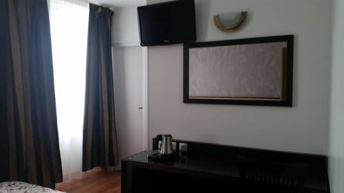 Imagen de la habitación del Hotel Le Coureau. Foto 3