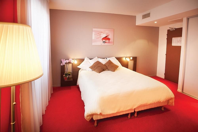 Imagen de la habitación del Hotel Le Cousture. Foto 4