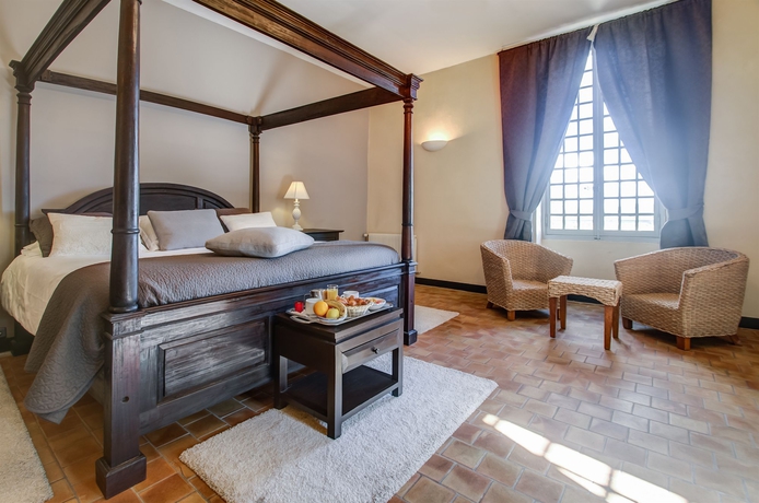 Imagen de la habitación del Hotel Le Couvent Royal. Foto 4