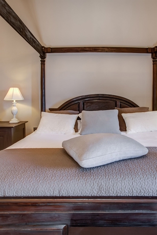 Imagen de la habitación del Hotel Le Couvent Royal. Foto 5