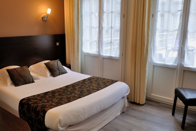 Imagen de la habitación del Hotel Le Croiseur. Foto 10