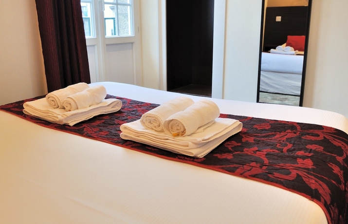 Imagen de la habitación del Hotel Le Croiseur. Foto 17