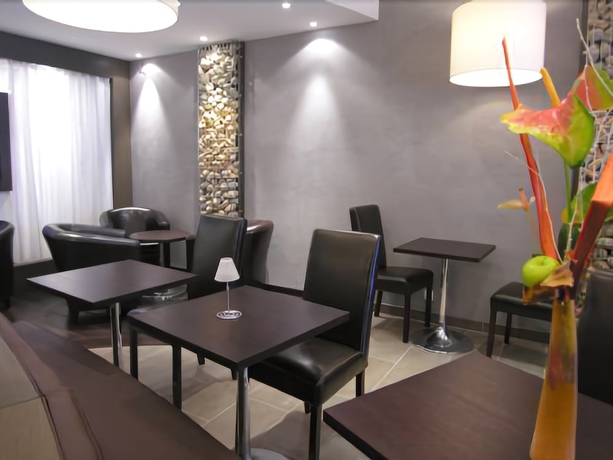 Imagen del bar/restaurante del Hotel Le Croiseur. Foto 3
