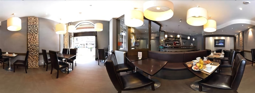 Imagen del bar/restaurante del Hotel Le Croiseur. Foto 5