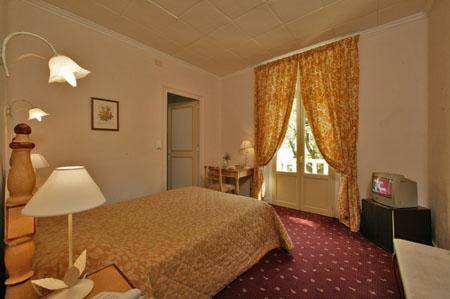 Imagen de la habitación del Hotel Le Cro-magnon. Foto 5