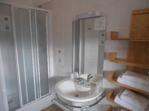 Imagen de la habitación del Hotel Le Crystal. Foto 5