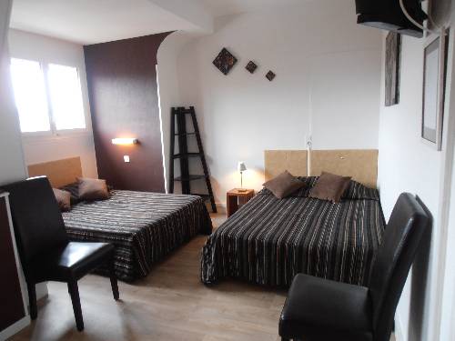 Imagen de la habitación del Hotel Le Crystal. Foto 11