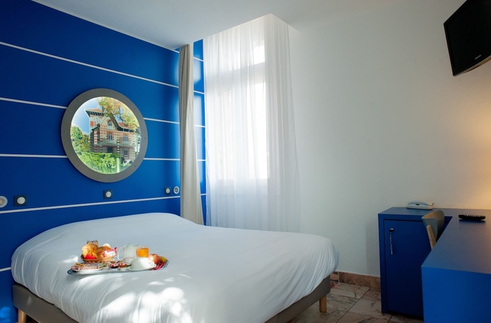 Imagen de la habitación del Hotel Le Dauphin, Arcachon. Foto 2