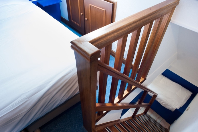 Imagen de la habitación del Hotel Le Dauphin, Arcachon. Foto 7