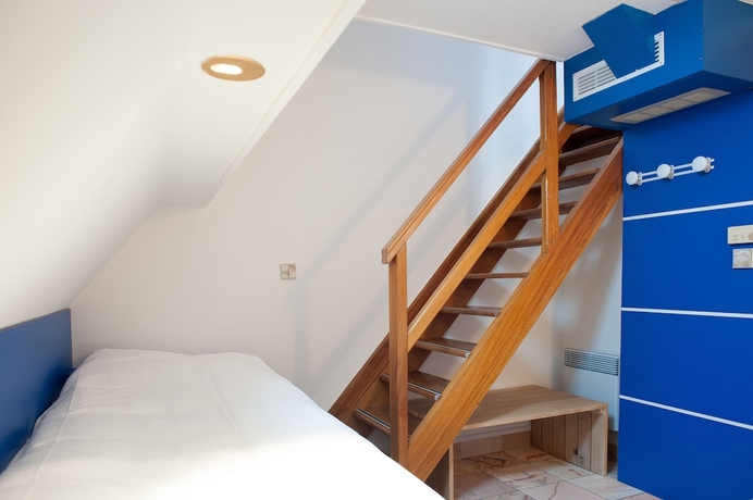 Imagen de la habitación del Hotel Le Dauphin, Arcachon. Foto 13