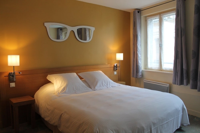 Imagen de la habitación del Hotel Le Dauphin Les Loges. Foto 6