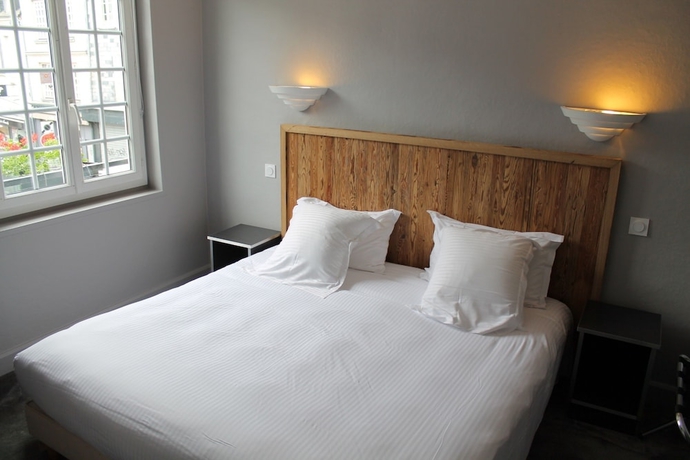 Imagen de la habitación del Hotel Le Dauphin Les Loges. Foto 10