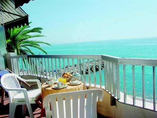 Imagen general del Hotel Le Dauphin, Menton. Foto 8