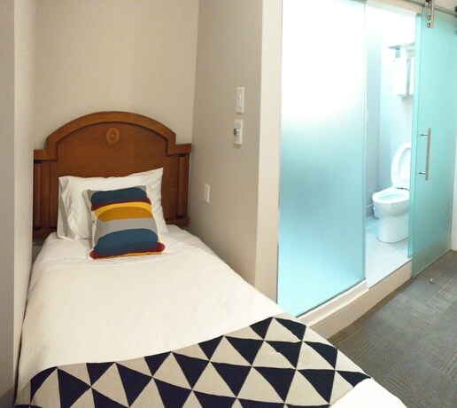 Imagen de la habitación del Hotel Le Deville. Foto 10