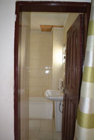 Imagen de la habitación del Hotel Le Diplomate. Foto 13