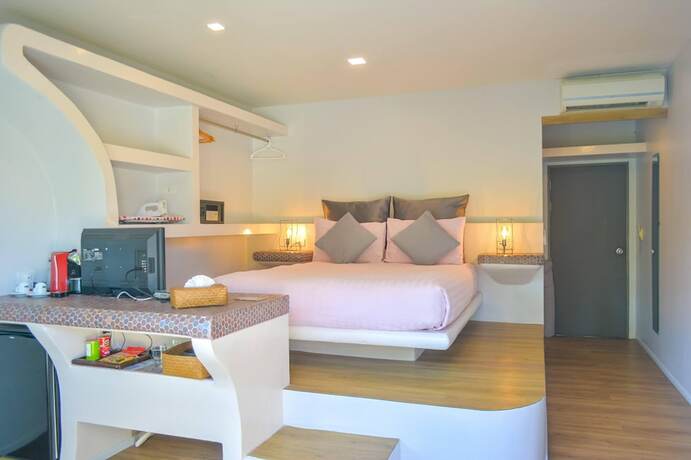 Imagen de la habitación del Hotel Le Divine Comedie. Foto 17