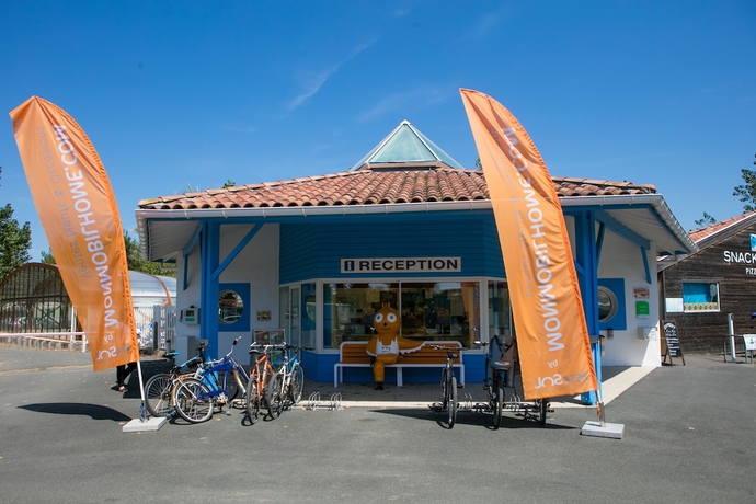 Imagen de los interiores del Hotel Le Domaine De La Marina. Foto 11