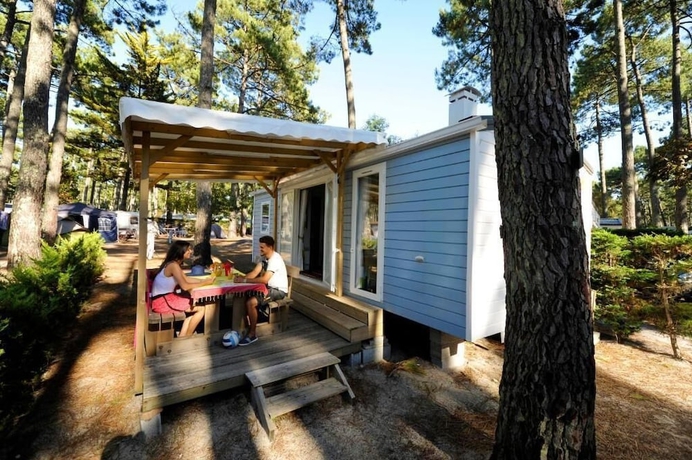 Imagen de la habitación del Hotel Le Domaine De La Marina. Foto 10