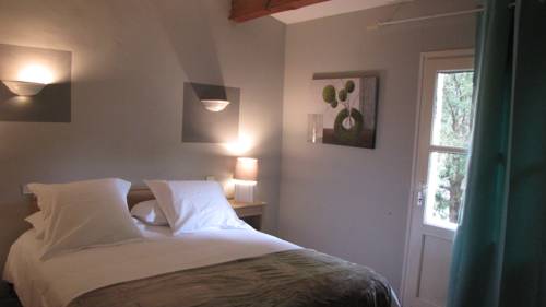Imagen de la habitación del Hotel Le Domaine De La R&eacute;gali&egrave;re. Foto 10