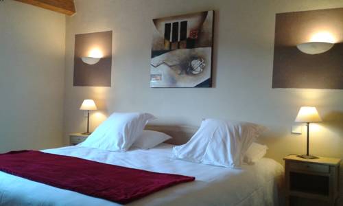 Imagen de la habitación del Hotel Le Domaine De La R&eacute;gali&egrave;re. Foto 13