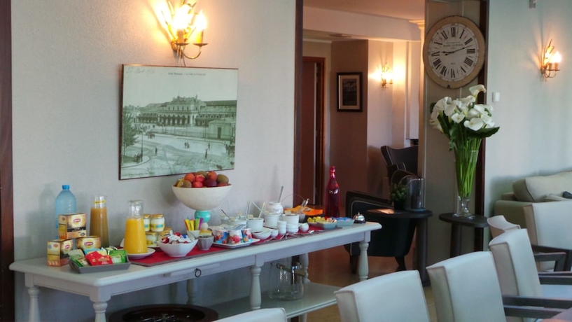 Imagen del bar/restaurante del Hotel Le Domaine De La Vall&eacute;e. Foto 4