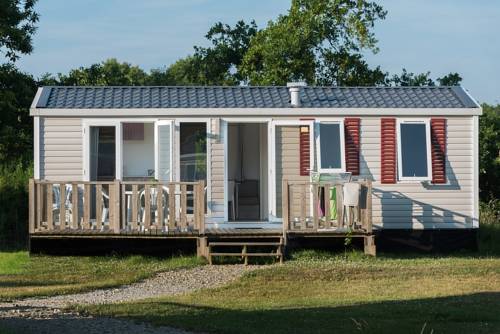 Imagen de la habitación del Hotel Le Domaine De Mesqueau. Foto 16