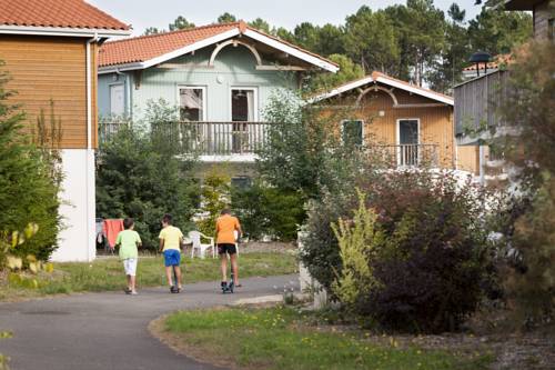Imagen de la habitación del Hotel Le Domaine Des Grands Lacs. Foto 15