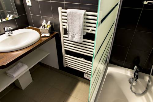 Imagen de la habitación del Hotel Le Domaine Des Mon&eacute;di&egrave;res. Foto 4