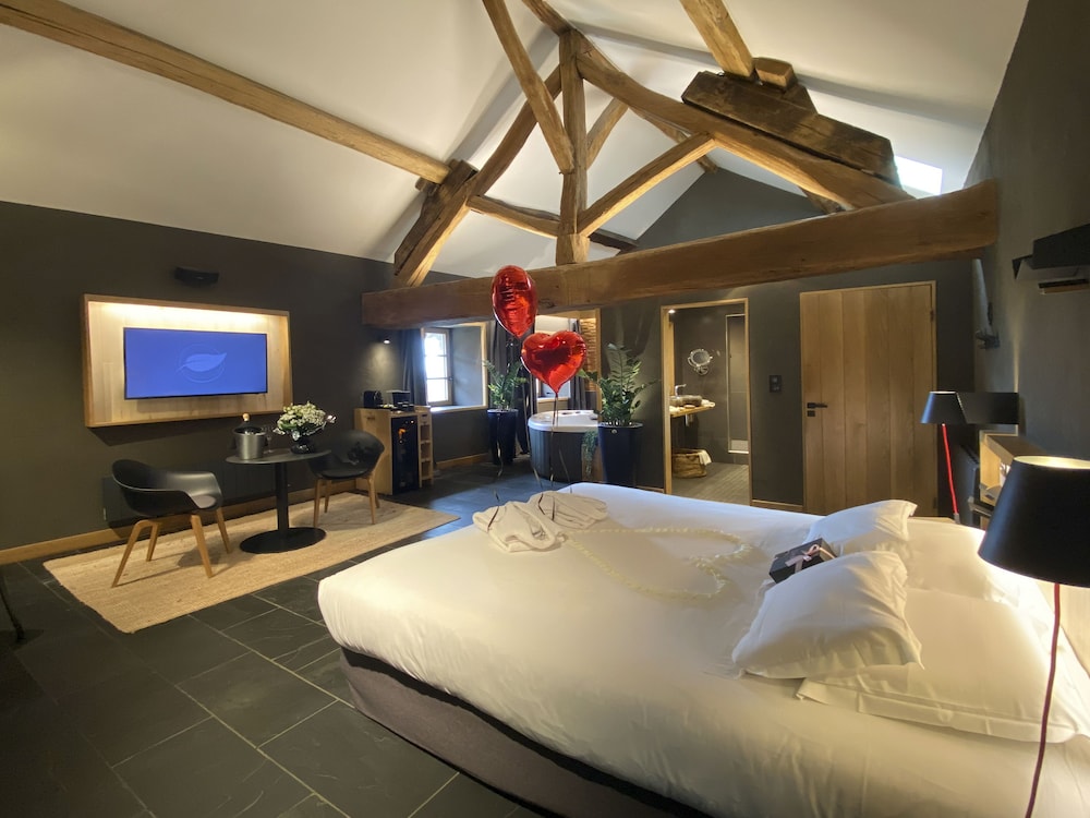 Imagen de la habitación del Hotel Le Domaine Des Pr&eacute;s Verts and Spa Vin&eacute;sime. Foto 8