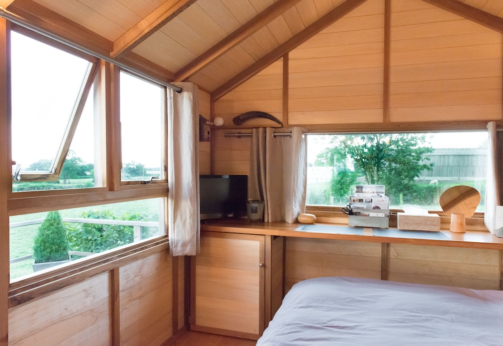 Imagen de la habitación del Hotel Le Domaine Des Pr&eacute;s Verts and Spa Vin&eacute;sime. Foto 11