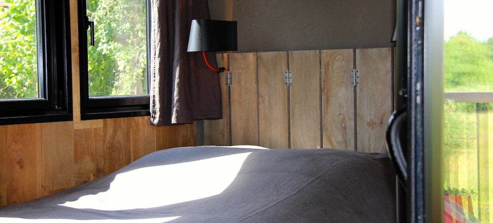 Imagen de la habitación del Hotel Le Domaine Des Pr&eacute;s Verts and Spa Vin&eacute;sime. Foto 13