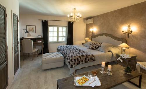 Imagen de la habitación del Hotel Le Domaine Du Colombier. Foto 2