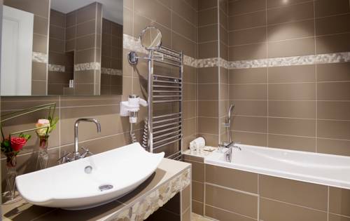 Imagen de la habitación del Hotel Le Domaine Du Colombier. Foto 6