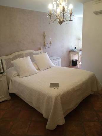 Imagen de la habitación del Hotel Le Domaine Du Colombier. Foto 8