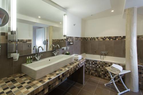 Imagen de la habitación del Hotel Le Domaine Du Colombier. Foto 15