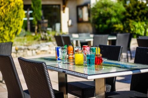 Imagen general del Hotel Le Domaine Du Thronnet. Foto 2