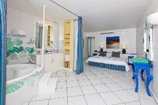 Imagen de la habitación del Hotel Le Domaine de Lonvilliers. Foto 10