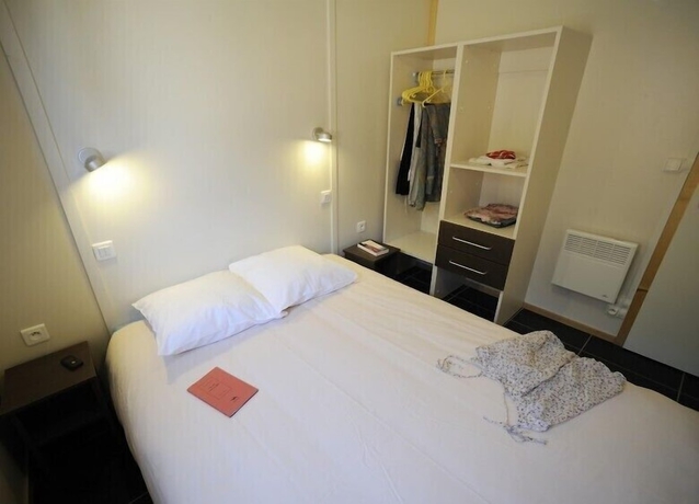 Imagen de la habitación del Hotel Le Domaine de Pelvezy - Vacances ULVF. Foto 9