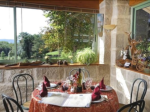 Imagen del bar/restaurante del Hotel Le Domaine de Renaudet. Foto 5