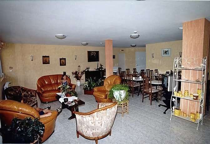 Imagen de los interiores del Hotel Le Domaine de Renaudet. Foto 11