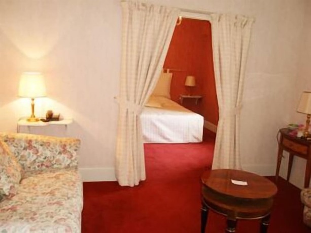 Imagen de la habitación del Hotel Le Domaine de la Colombière. Foto 11