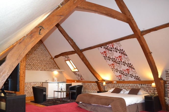 Imagen de la habitación del Hotel Le Domaine des Cigognes. Foto 3