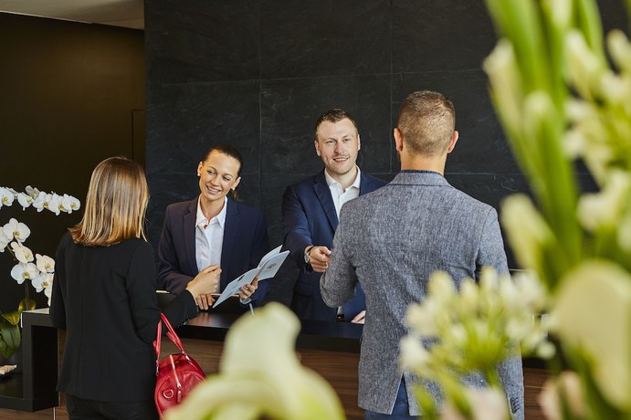 Imagen de los interiores del Hotel Le Domaine des Vanneaux Golf and Spa MGallery. Foto 17