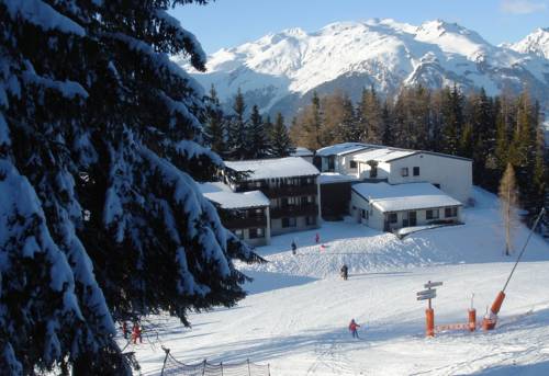 Imagen de la habitación del Hotel Le Dou De La Ramaz. Foto 2