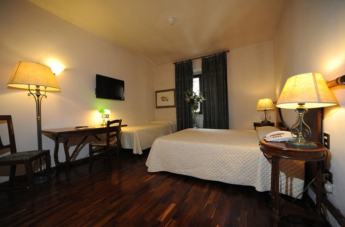 Imagen de la habitación del Hotel Le Due Fontane. Foto 12