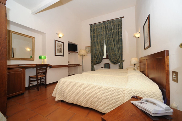 Imagen de la habitación del Hotel Le Due Fontane. Foto 13