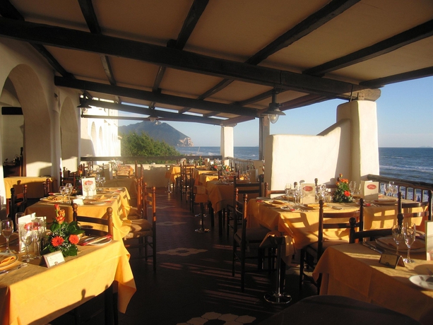 Imagen del bar/restaurante del Hotel Le Dune, Belsito. Foto 3